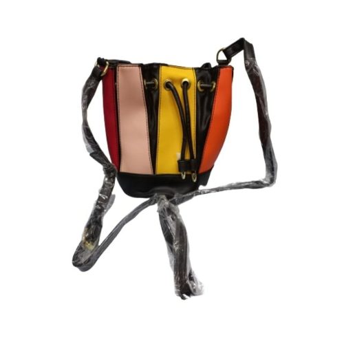 Színes, különleges női műbőr kistáska, crossbody, fekete alap - ÚJ